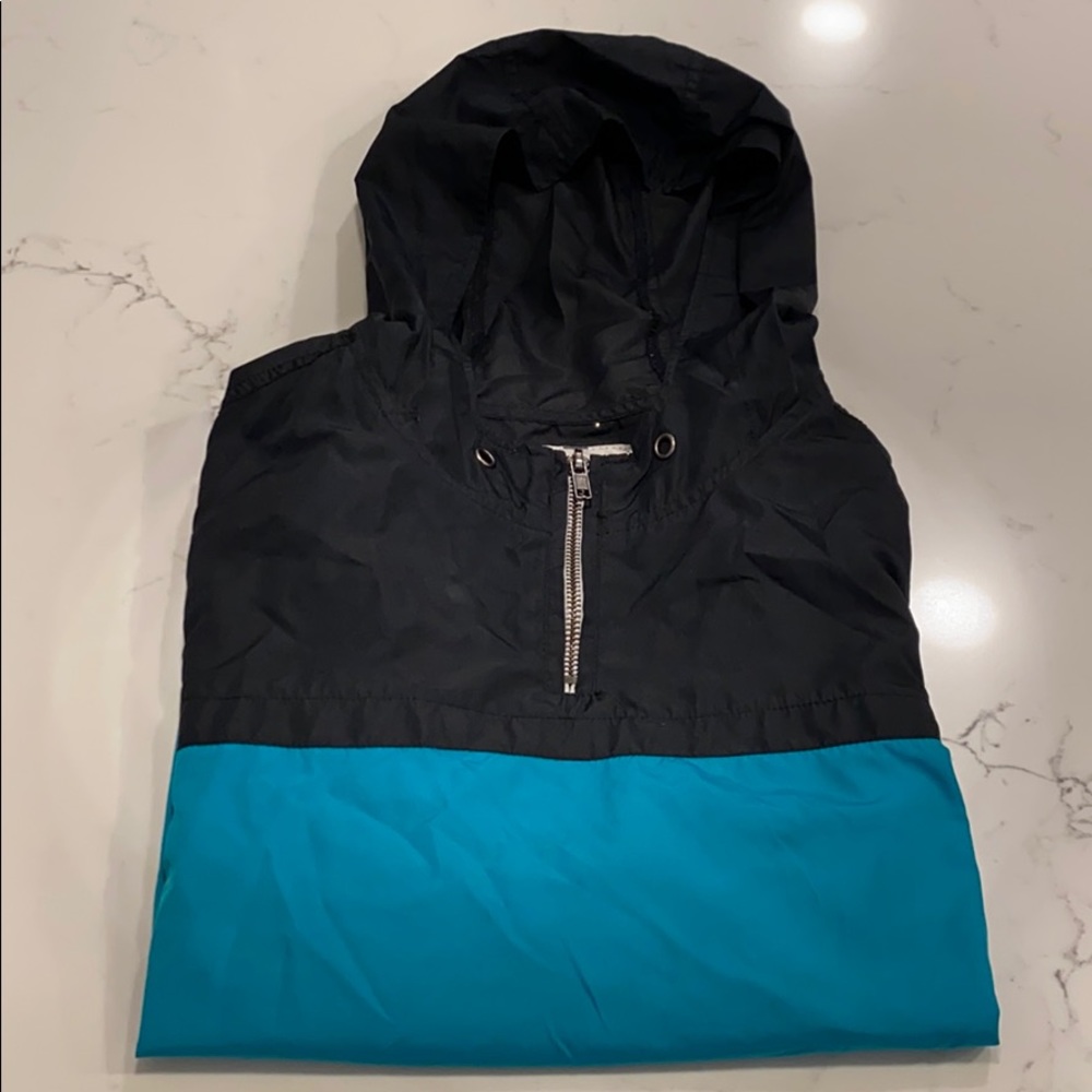 windbreaker